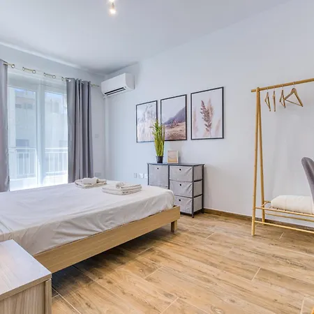 Bright & Spacious 3br With Balcony In By 360 Estates