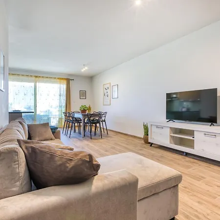Apartment Bright & Spacious 3br With Balcony In By 360 Estates *