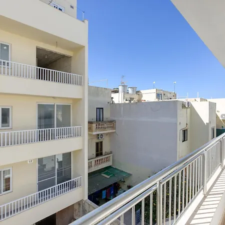 Apartment Bright & Spacious 3br With Balcony In By 360 Estates Dingli