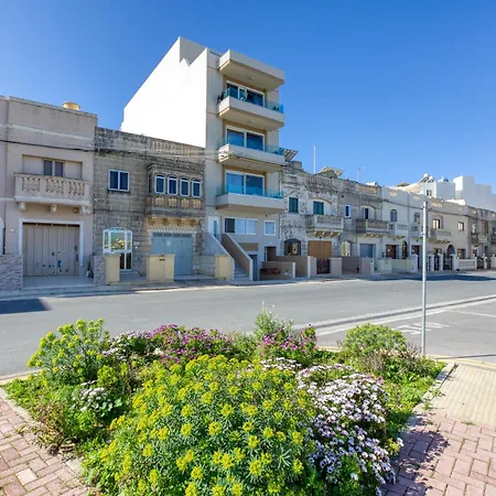 Bright & Spacious 3br With Balcony In By 360 Estates Apartment Dingli